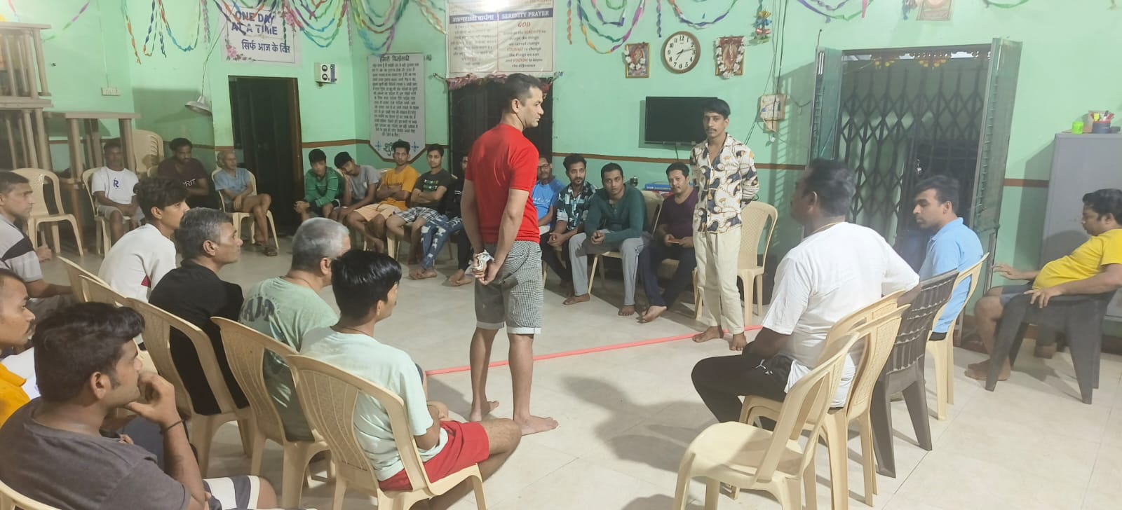 Interactive recovery guidance and serenity session led by experienced counselor
