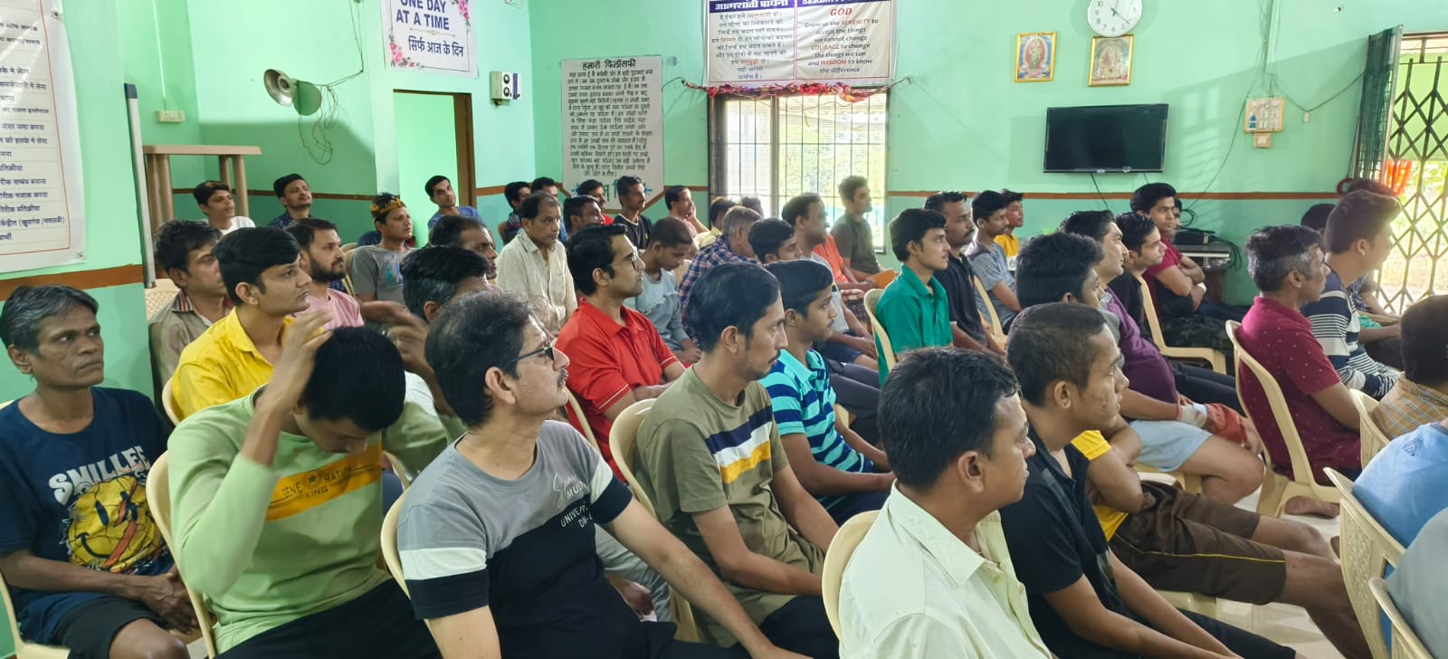Recovery education seminar conducted for residents in hall